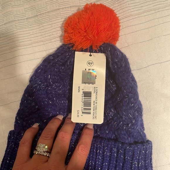 New York Knicks hat and cap - Picture 11 of 11